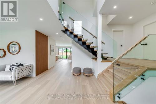 559 Walkers Line, Burlington, ON - Indoor Photo Showing Other Room