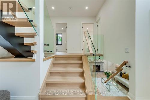 559 Walkers Line, Burlington, ON - Indoor Photo Showing Other Room