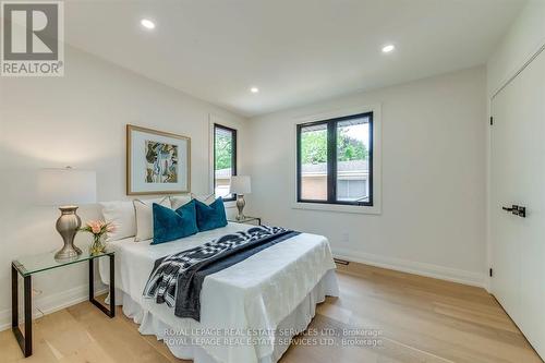 559 Walkers Line, Burlington, ON - Indoor Photo Showing Bedroom