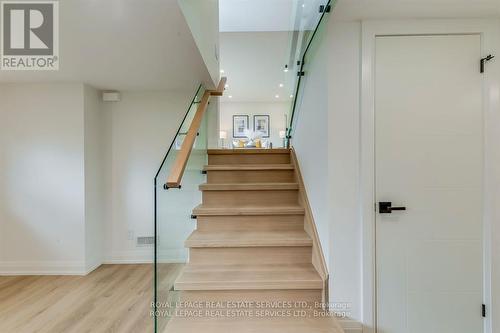 559 Walkers Line, Burlington, ON - Indoor Photo Showing Other Room