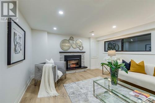559 Walkers Line, Burlington, ON - Indoor Photo Showing Living Room With Fireplace