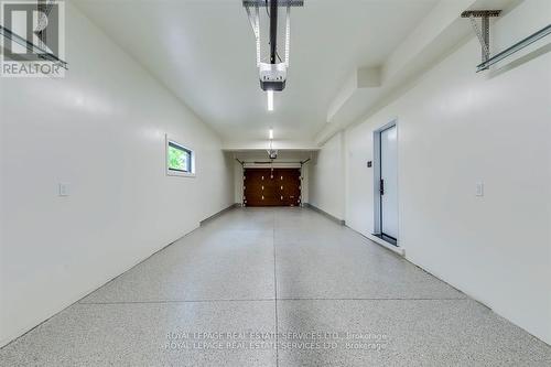 559 Walkers Line, Burlington, ON - Indoor Photo Showing Other Room