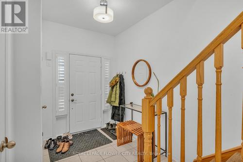 80 Palacebeach Trail, Hamilton, ON - Indoor Photo Showing Other Room