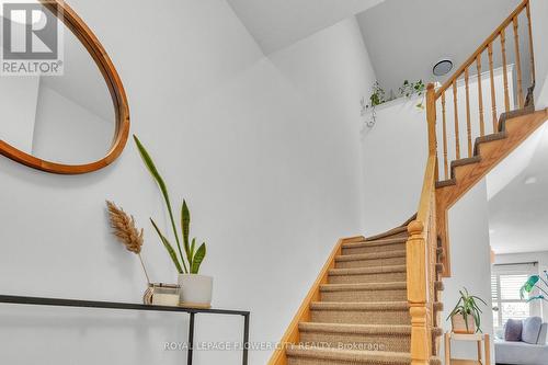 80 Palacebeach Trail, Hamilton, ON - Indoor Photo Showing Other Room