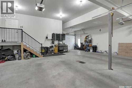 4244 Elderberry Crescent E, Regina, SK - Indoor Photo Showing Garage