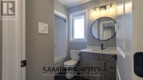 Lot 8 - 16 Parkland Circle, Quinte West (Murray Ward), ON - Indoor Photo Showing Bathroom