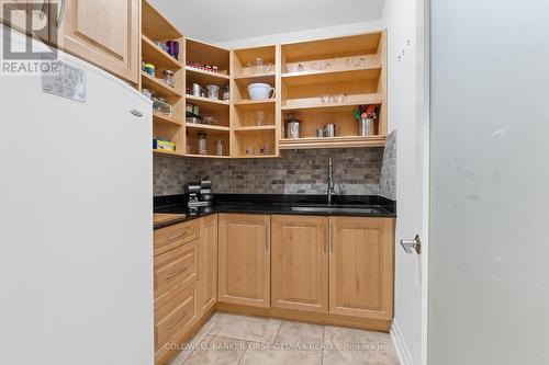 Butler's pantry w custom shelving, sink & fridge. - 1623 Claymor Avenue, Ottawa, ON - Indoor