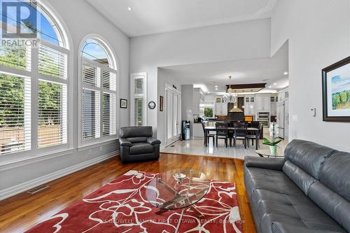 Great room w gas fireplace & hardwood floors. - 1623 Claymor Avenue, Ottawa, ON - Indoor Photo Showing Living Room