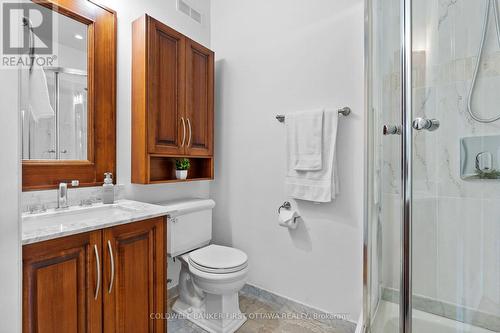 3 pc en suite bathroom - 1623 Claymor Avenue, Ottawa, ON - Indoor Photo Showing Bathroom