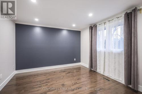 2750 Barnstone Crescent, Mississauga, ON - Indoor Photo Showing Other Room