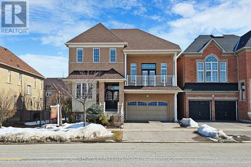 247 SELWYN ROAD  Richmond Hill, ON L4E 0R4