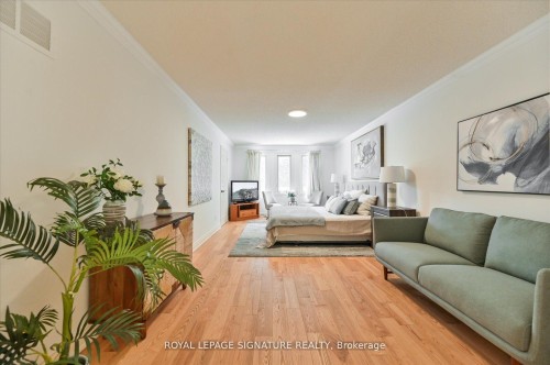 3417 Sanderling Crescent, Mississauga, ON - Indoor Photo Showing Living Room