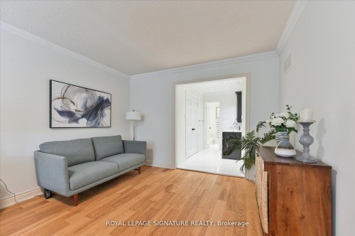 3417 Sanderling Crescent, Mississauga, ON - Indoor Photo Showing Living Room