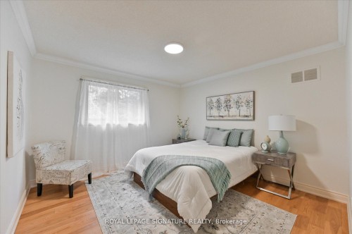 3417 Sanderling Crescent, Mississauga, ON - Indoor Photo Showing Bedroom