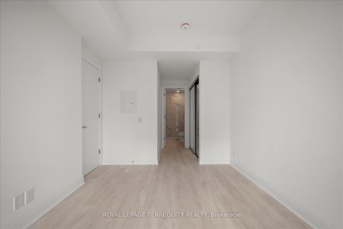 1406-33 Frederick Todd Way, Toronto, ON - Indoor Photo Showing Other Room