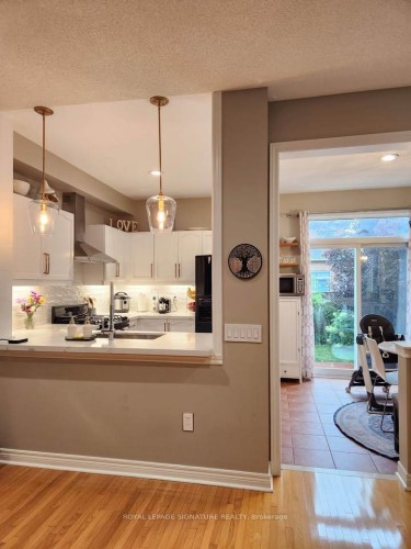 971 Ledbury Crescent, Mississauga, ON 