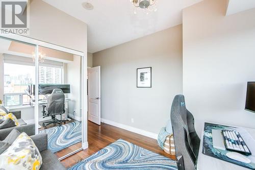 904 - 319 Merton Street, Toronto, ON - Indoor