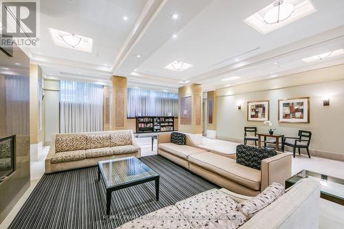 904 - 319 Merton Street, Toronto, ON - Indoor