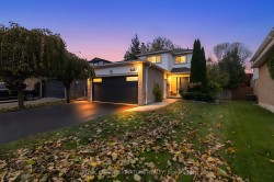 6467 Edenwood Drive  Mississauga, ON L5N 3H2