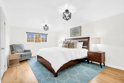 6467 Edenwood Drive, Mississauga, ON - Indoor Photo Showing Bedroom