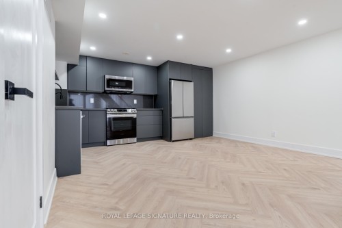 2-861 O'Connor Drive E, Toronto, ON 