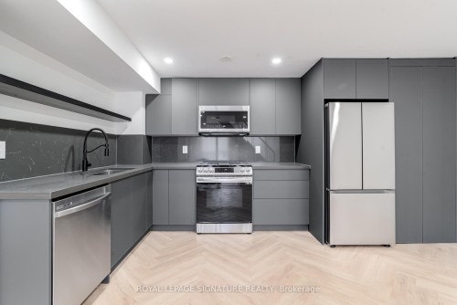 2-861 O'Connor Drive E, Toronto, ON 