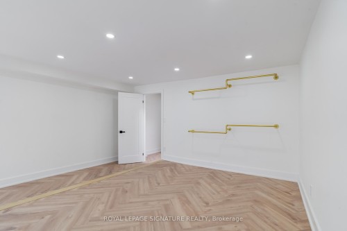 2-861 O'Connor Drive E, Toronto, ON 