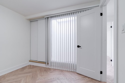 2-861 O'Connor Drive E, Toronto, ON 