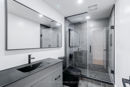 2-861 O'Connor Drive E, Toronto, ON 