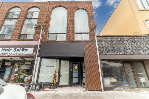 2-861 O'Connor Drive E, Toronto, ON 