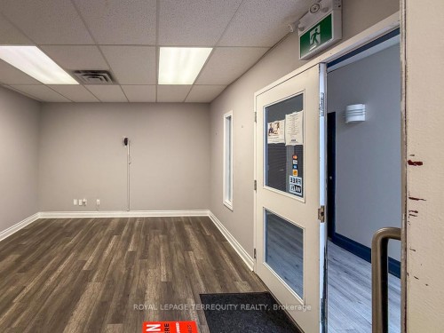 203-5402 Main Street, Whitchurch-Stouffville, ON 