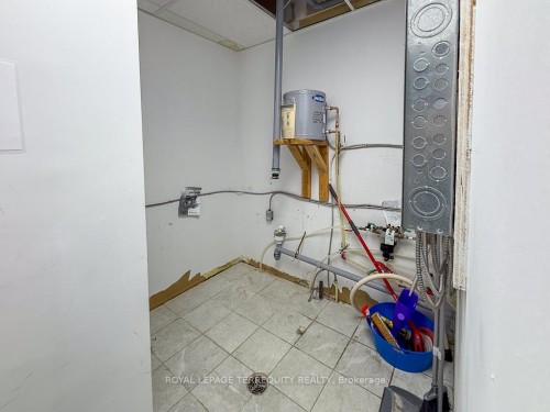 203-5402 Main Street, Whitchurch-Stouffville, ON 