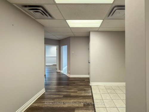 203-5402 Main Street, Whitchurch-Stouffville, ON 