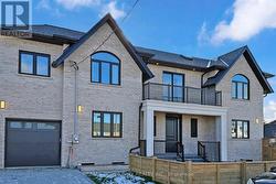 122 MARBLE ARCH CRESCENT  Toronto, ON M1R 1W9