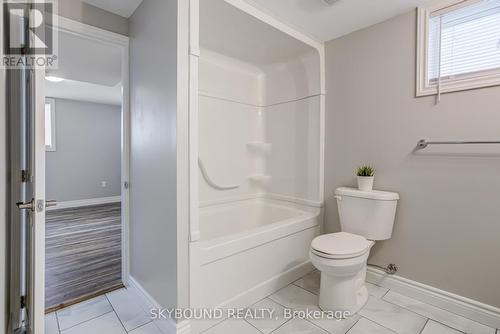 54 Duncombe Drive, Hamilton, ON 