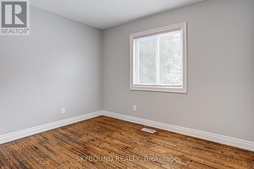 54 Duncombe Drive, Hamilton, ON 