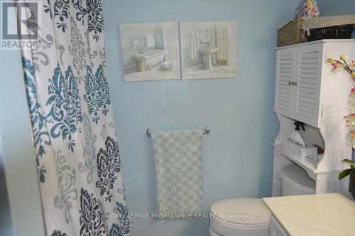 205 - 56 Tripp Boulevard, Quinte West (Trenton Ward), ON - Indoor Photo Showing Bathroom