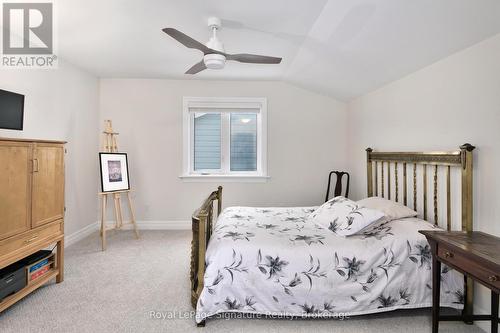 Guest second floor - 116 Dove Drive, Blue Mountains, ON - Indoor Photo Showing Bedroom