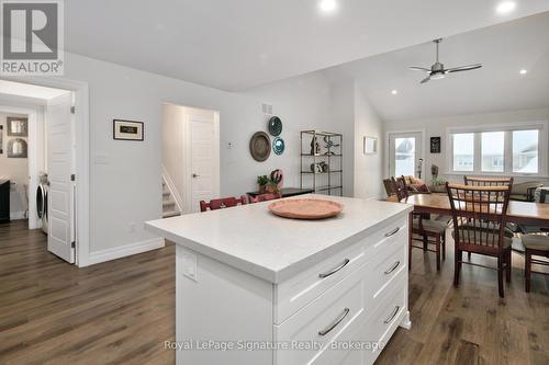 116 Dove Drive, Blue Mountains, ON - Indoor Photo Showing Dining Room