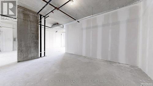 301 - 600 Dixon Road, Toronto, ON 