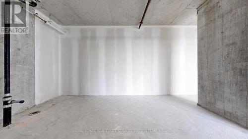 301 - 600 Dixon Road, Toronto, ON 