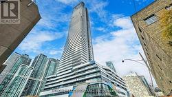 2507 - 28 FREELAND STREET  Toronto, ON M5E 0E3