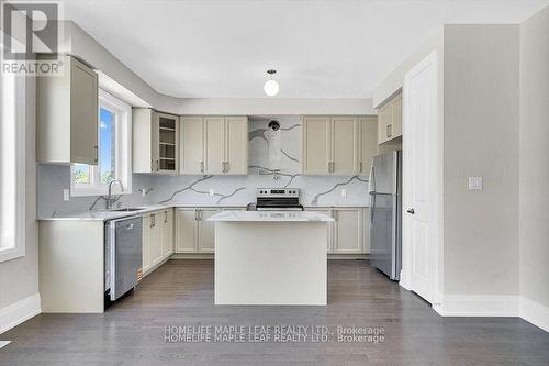 1242 Talisman Manor, Pickering, ON - Indoor Photo Showing Kitchen With Upgraded Kitchen