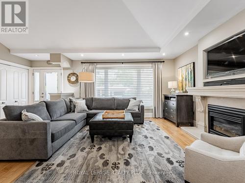 1885 Hindhead Road, Mississauga, ON - Indoor Photo Showing Living Room With Fireplace