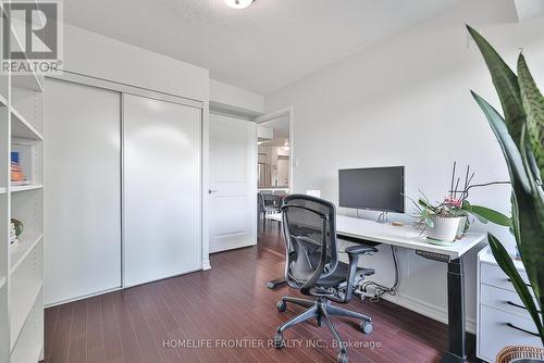 201 - 920 Sheppard Avenue W, Toronto, ON - Indoor Photo Showing Office