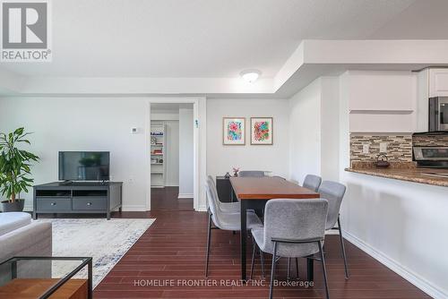 201 - 920 Sheppard Avenue W, Toronto, ON - Indoor