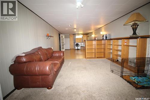 724 4Th Street E, Shaunavon, SK - Indoor