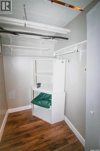 724 4Th Street E, Shaunavon, SK - Indoor