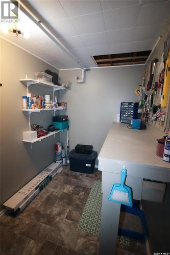 724 4Th Street E, Shaunavon, SK - Indoor With Storage