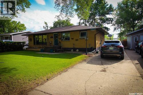724 4Th Street E, Shaunavon, SK - Outdoor